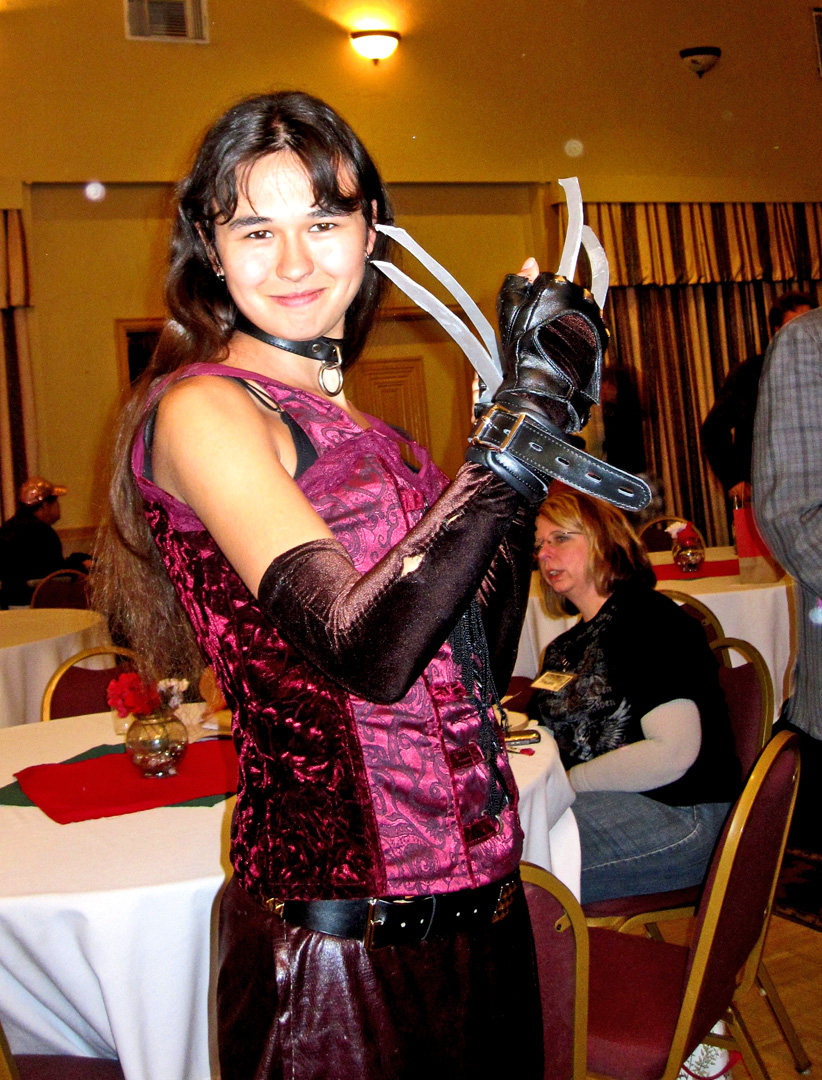 Amanda X-23 posing after the guest speeches.